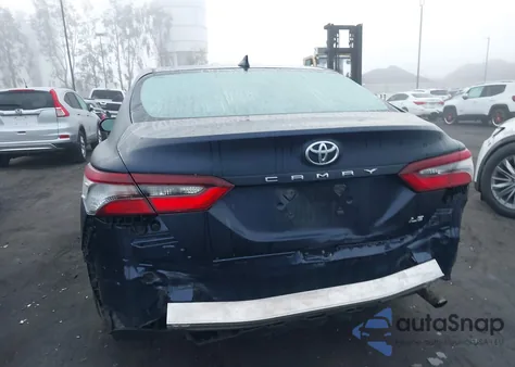 2022 Toyota Camry Le из США, поврежденный, VIN 4T1C11AK4NU664569
